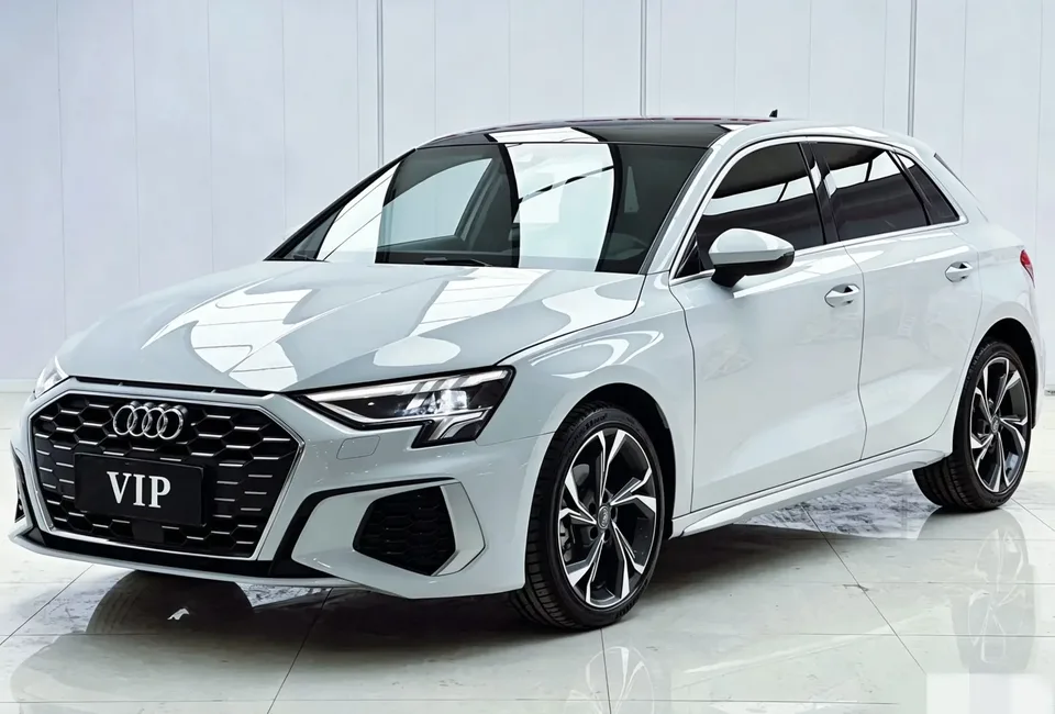 Audi A3 Audi A3 2022 Sportback 35 TFSI Stylish and sporty 2023 — photo 1, buy with delivery to Moscow