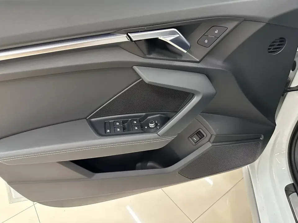 Audi A3 Audi A3 2022 A3L Limousine 35 TFSI Stylish Sports 2022 — thumbnail 5