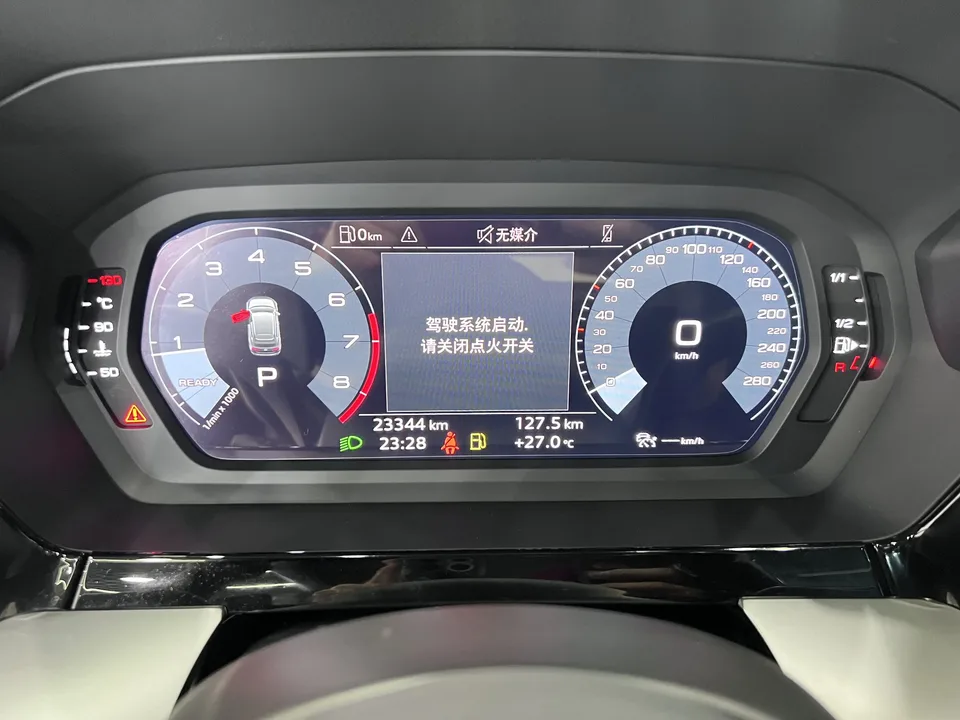 Audi A3 Audi A3 2022 Sportback 35 TFSI Stylish and sporty 2022 — thumbnail 4