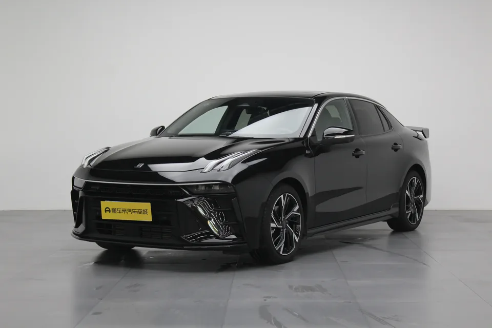 Lynk & Co 03 Lynk & Co 03 2025 1.5TD DCT Champion Edition Pro 2025 — photo 1, buy with delivery to Moscow