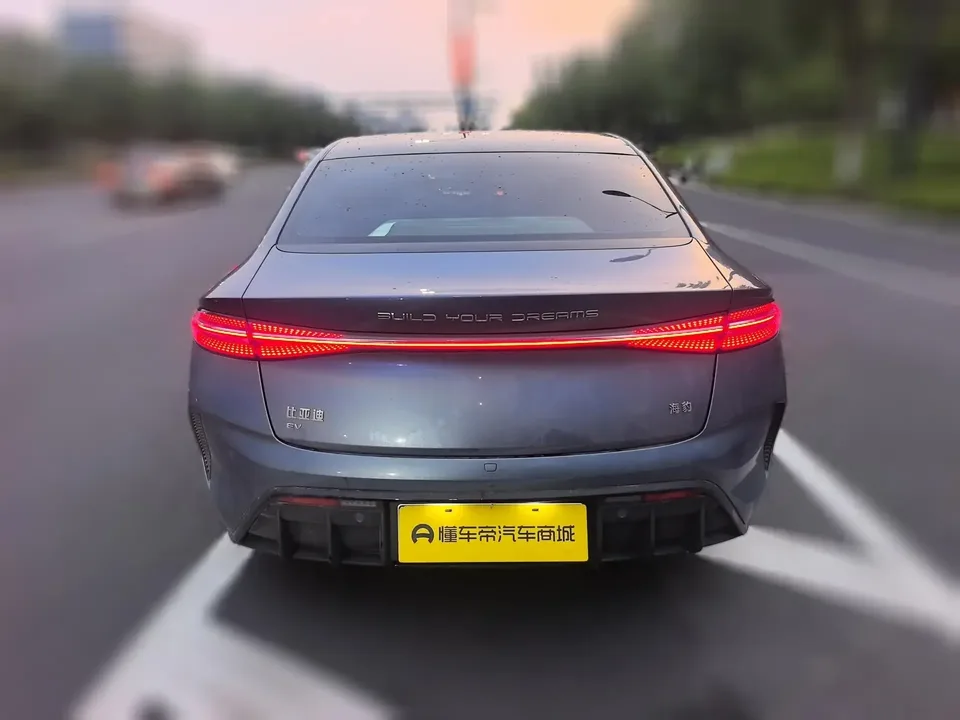 BYD Seal seal 2022 550KM Standard Range Rear-wheel Drive Premium Edition 2023 — thumbnail 2