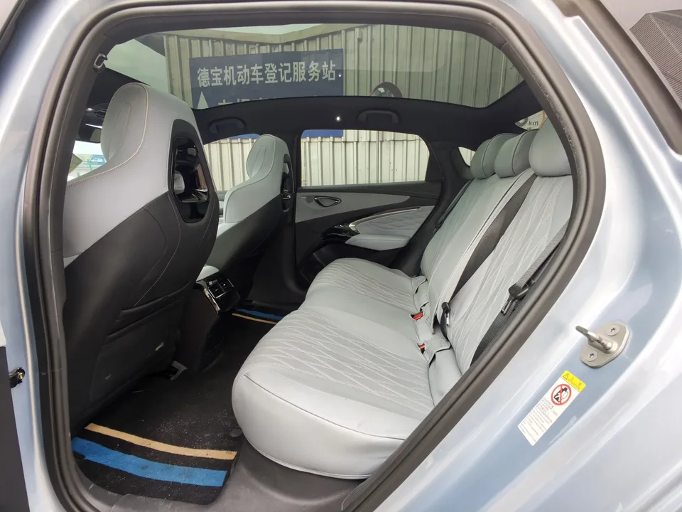 BYD Seal seal 2022 550KM Standard Range Rear-wheel Drive Premium Edition 2022 — thumbnail 5