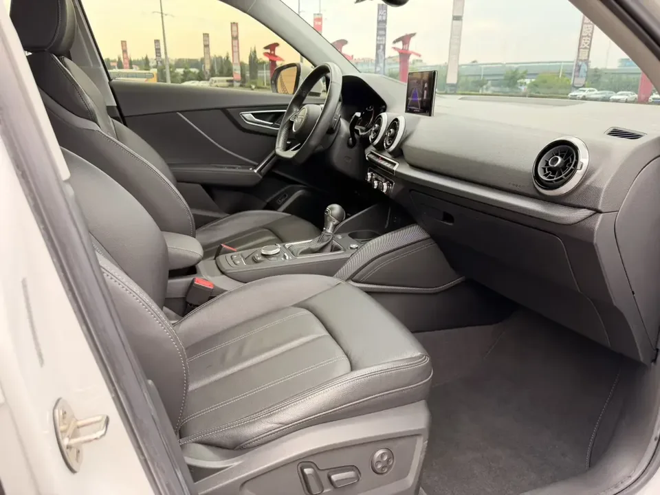 Audi Q2L Audi Q2L 2022 35 TFSI Stylish Dynamic 2022 — thumbnail 3