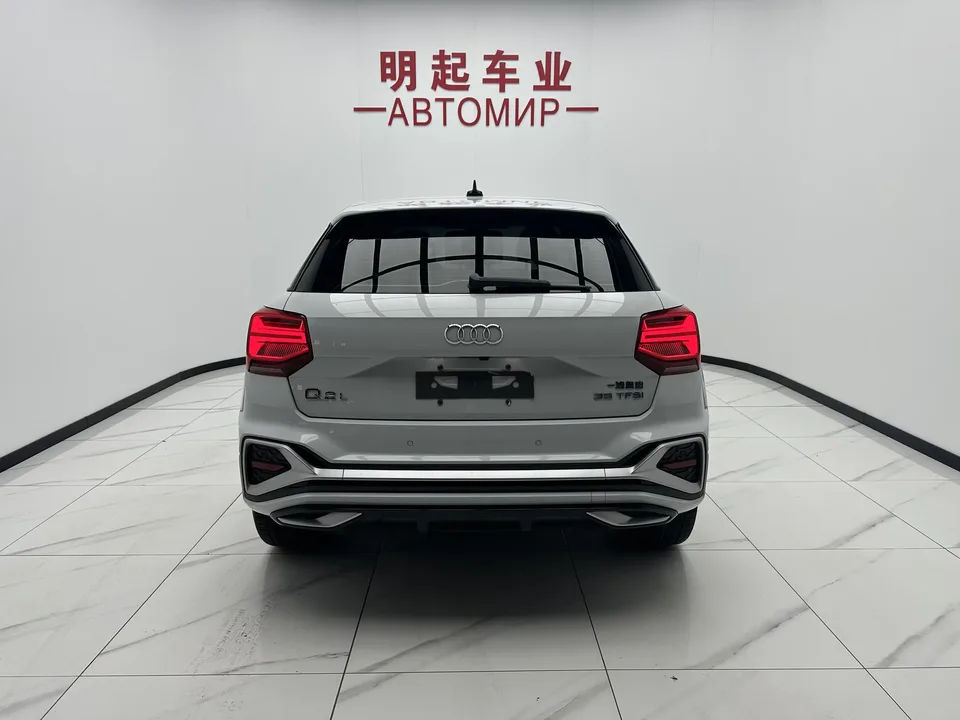 Audi Q2L Audi Q2L 2022 35 TFSI Stylish Dynamic 2022 — thumbnail 2