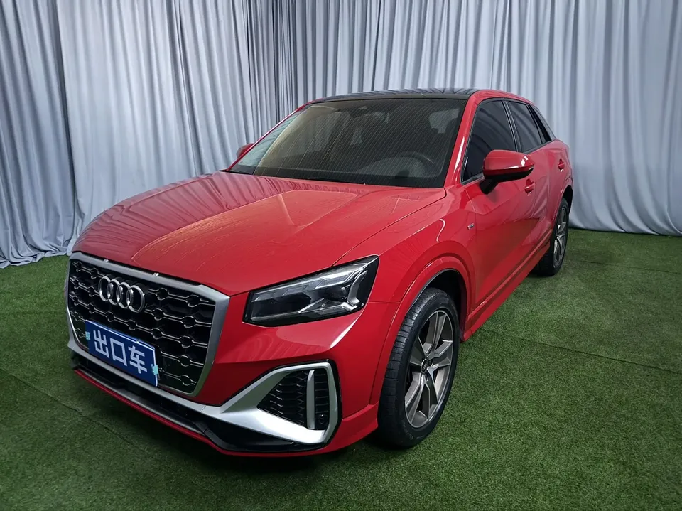 Audi Q2L Audi Q2L 2022 35 TFSI Stylish Dynamic 2022 — photo 1, buy with delivery to Moscow