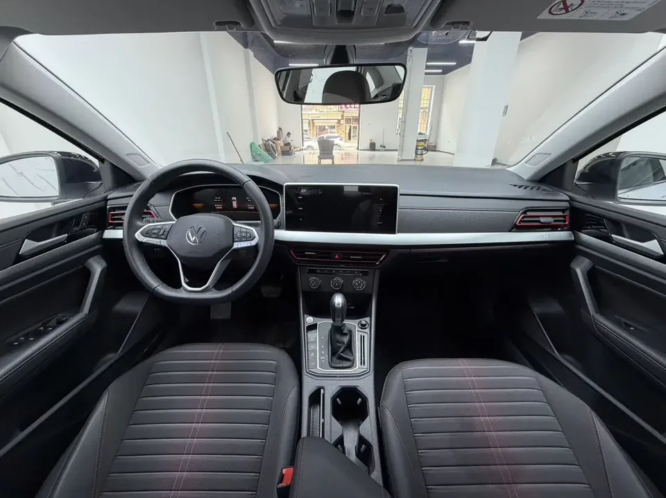 Volkswagen Lavida Lavida 2023 280TSI DSG Starry Sky Edition 2023 — thumbnail 3
