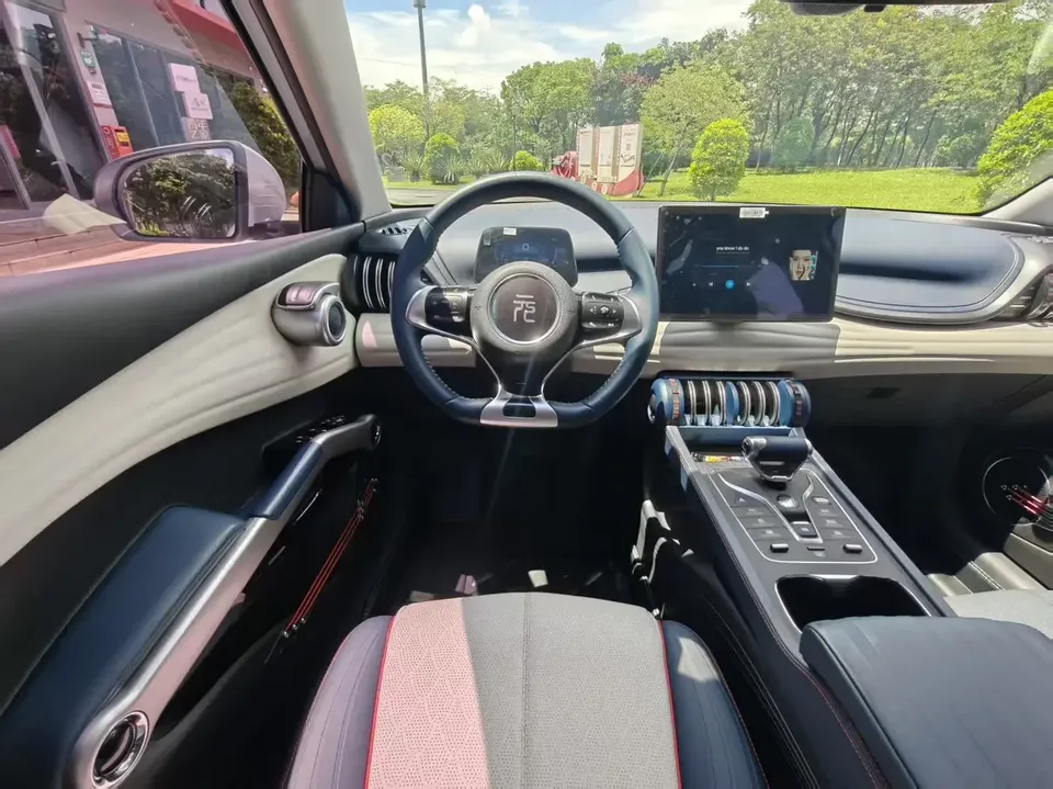 BYD Yuan Plus Yuan PLUS 2022 430KM Luxury 2022 — thumbnail 4