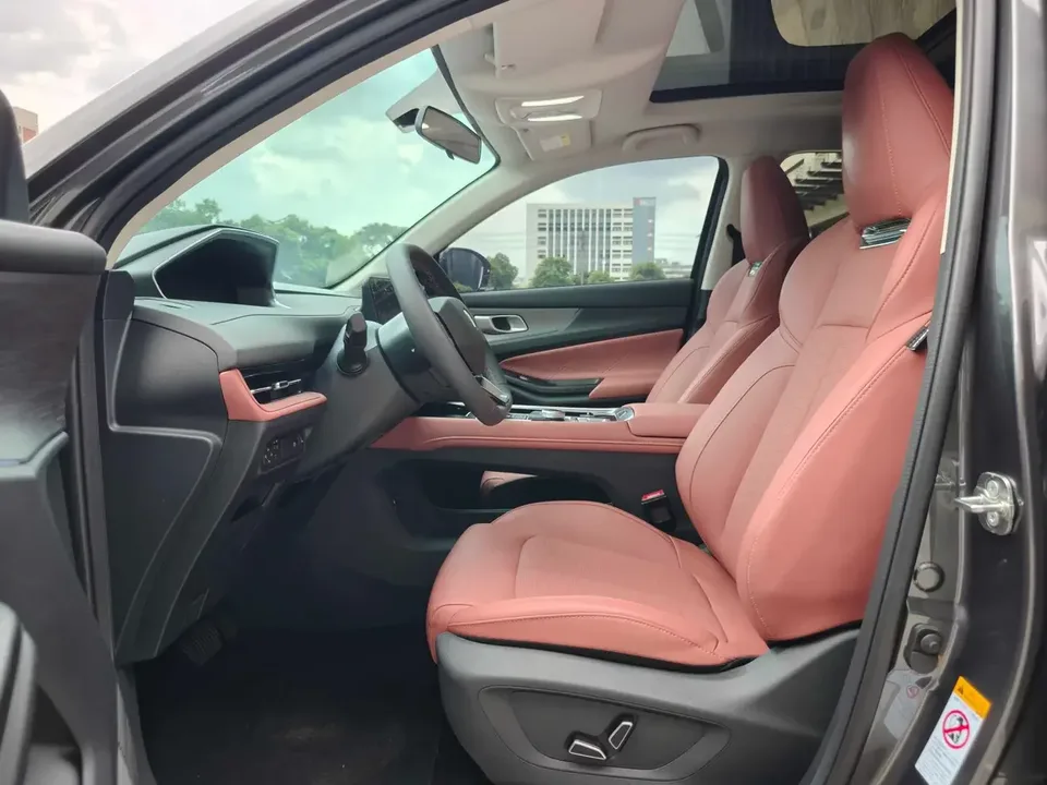 Changan CS55 Plus Changan CS55 PLUS 2024 The third generation 1.5T DCT premium model 2024 — миниатюра 5