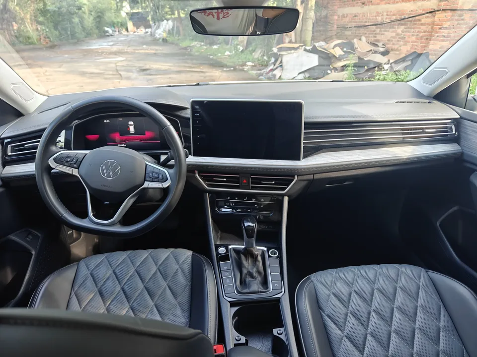 Volkswagen Sagitar Sagitar 2023 200TSI DSG Flying Edition 2023 — thumbnail 3