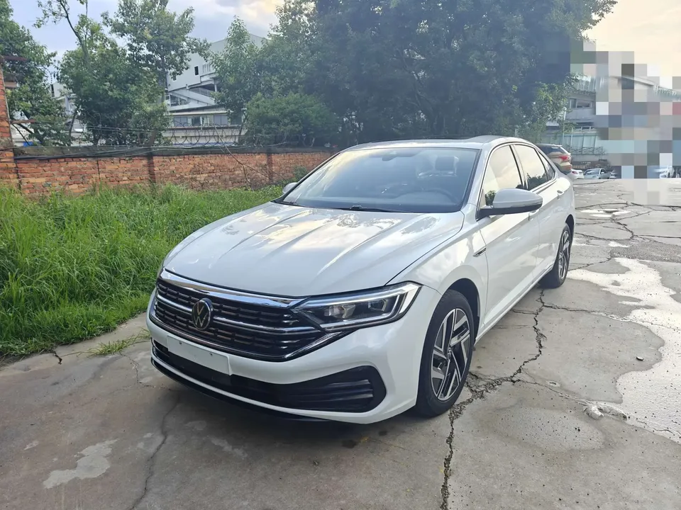 Volkswagen Sagitar Sagitar 2023 200TSI DSG Flying Edition 2023 — photo 1, buy with delivery to Moscow