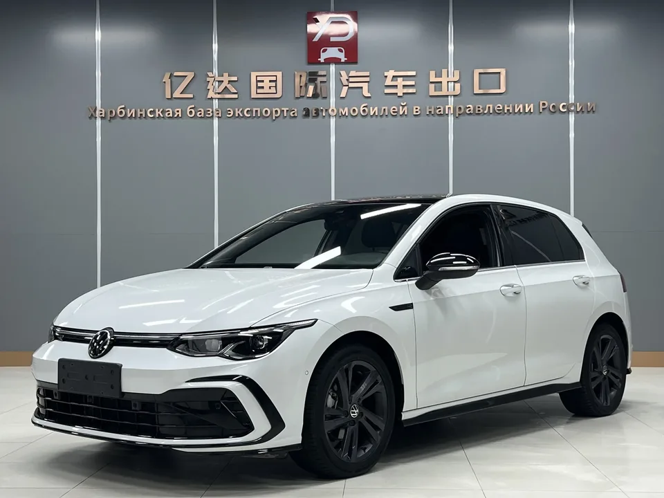 Volkswagen Golf golf 2021 280TSI DSG R-Line 2022 — photo 1, buy with delivery to Moscow