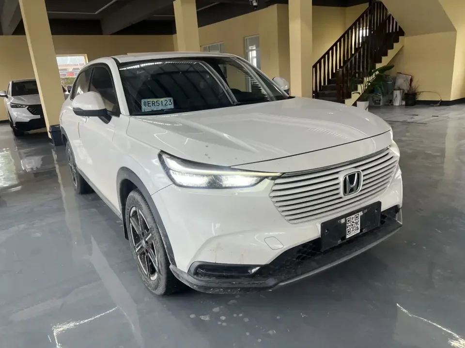 Honda VEZEL Binzhi 2023 1.5L CVT Elite Edition 2023 — thumbnail 3