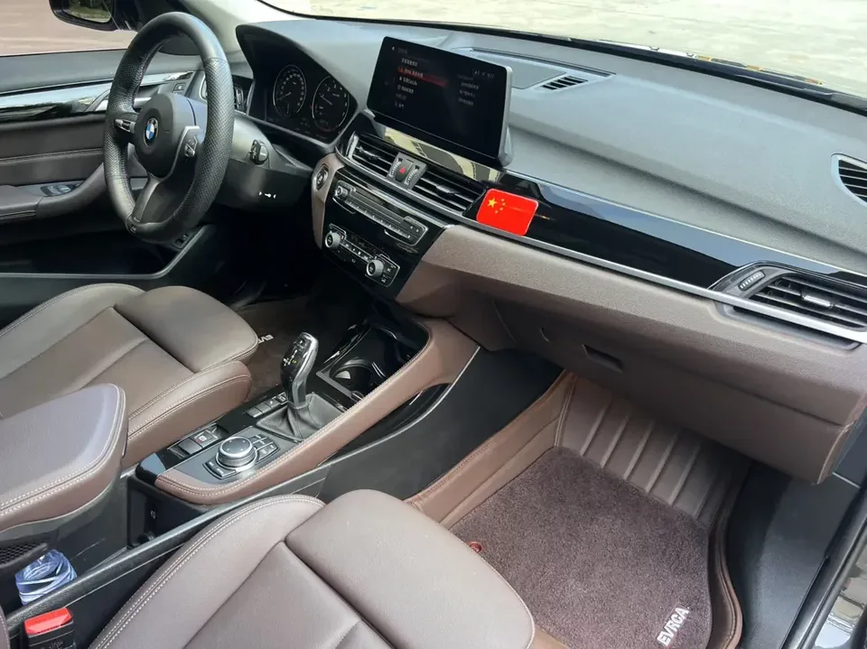 BMW X1 BMW X1 2022 sDrive20Li Fashion 2023 — thumbnail 4