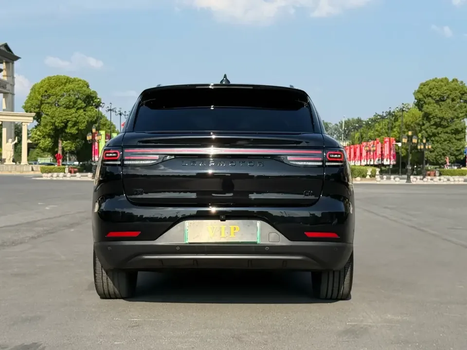 Leapmotor Zero running C11 Zero running C11 2024 Pure electric version 580 four-wheel drive laser radar version 2024 — thumbnail 2