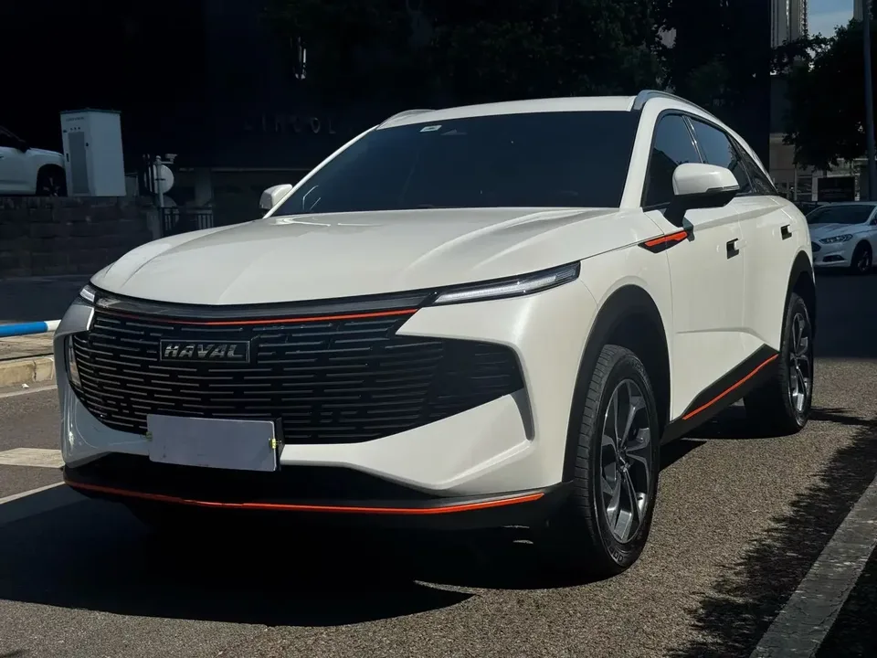 Haval Shenshou Harvard mythical beast 2022 1.5T Smart Edition DHT 2023 — photo 1, buy with delivery to Moscow