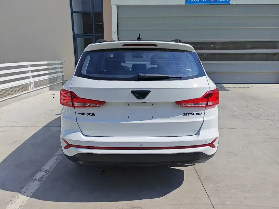 Jetta VS7 Jetta VS7 2022 280TSI Automatic High Gloss Glory Edition 2023 — thumbnail 2