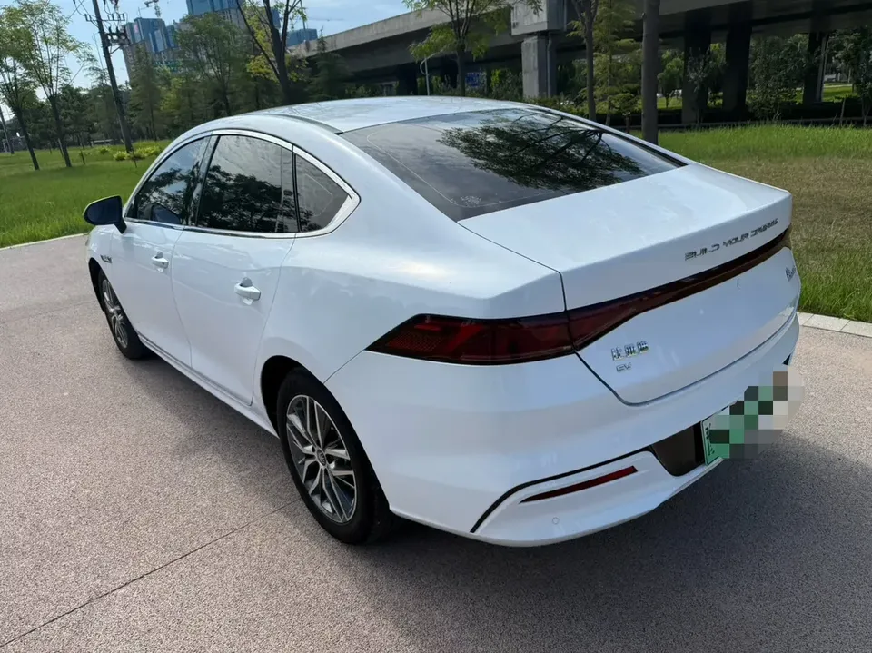 BYD Qin PLUS EV Qin PLUS EV 2021 500KM Luxury 2023 — thumbnail 5