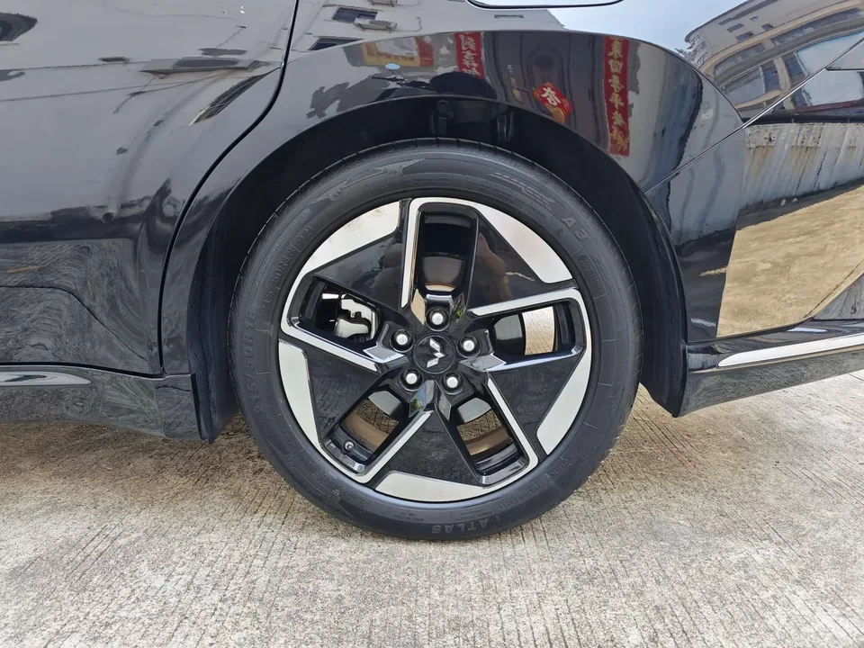 Wuling Starlight PHEV Wuling Starlight PHEV 2023 150 Advanced Version 2024 — thumbnail 5