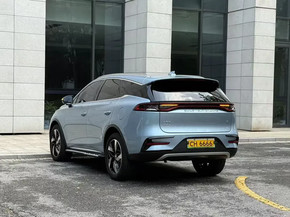 BYD Tang DM Tang DM 2023 DM-i Champion Edition 112KM Premium 2023 — thumbnail 2