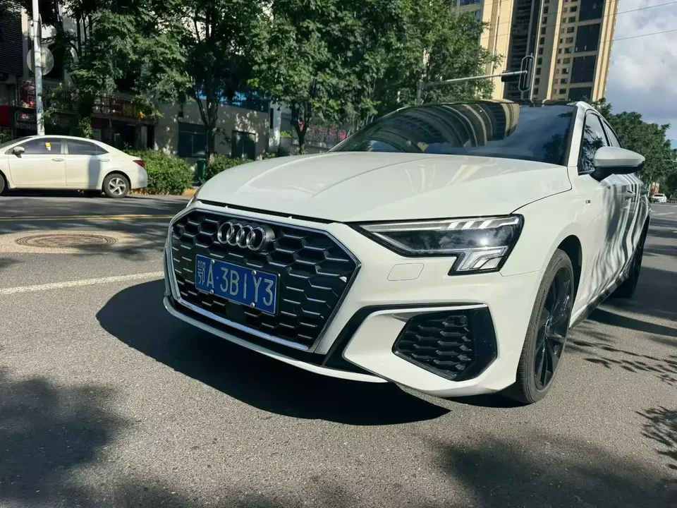 Audi A3 Audi A3 2023 A3L Limousine 35 TFSI Progressive Sports 2023 — photo 1, buy with delivery to Moscow