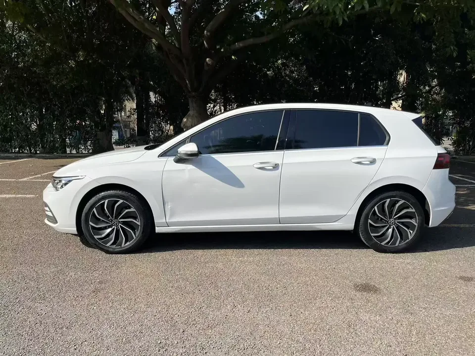 Volkswagen Golf golf 2023 280TSI DSG Pro 2023 — thumbnail 4