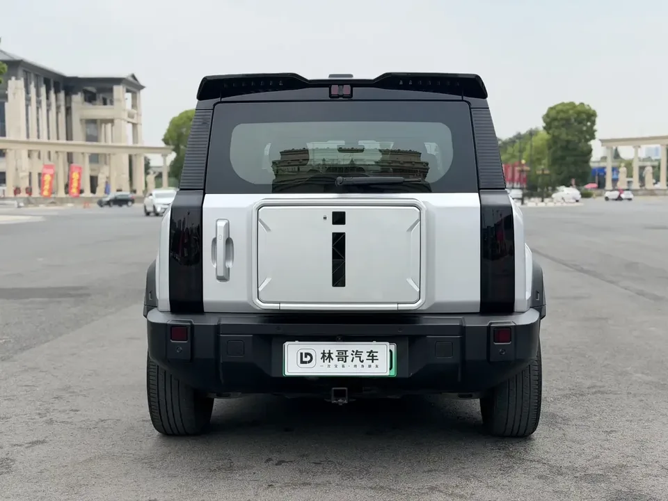 iCAR 03 iCAR 03 2024 Four-wheel drive long-range smart version 2024 — thumbnail 2