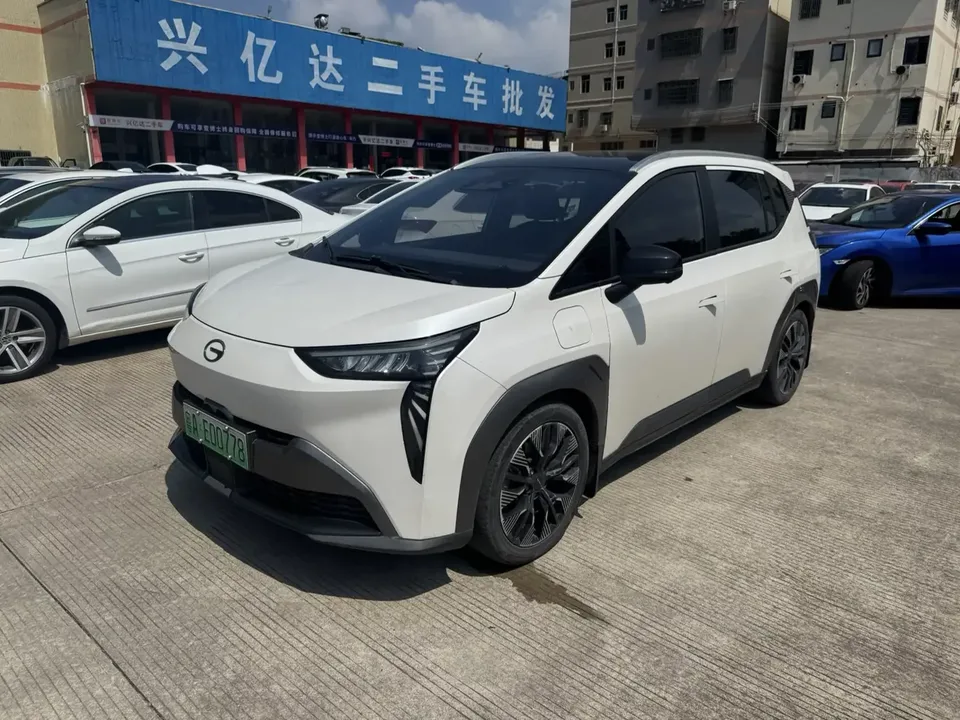 AION Y AION Y 2022 70 Technology Edition Lithium Iron Phosphate 2022 — фото 1, купить с доставкой в Москву