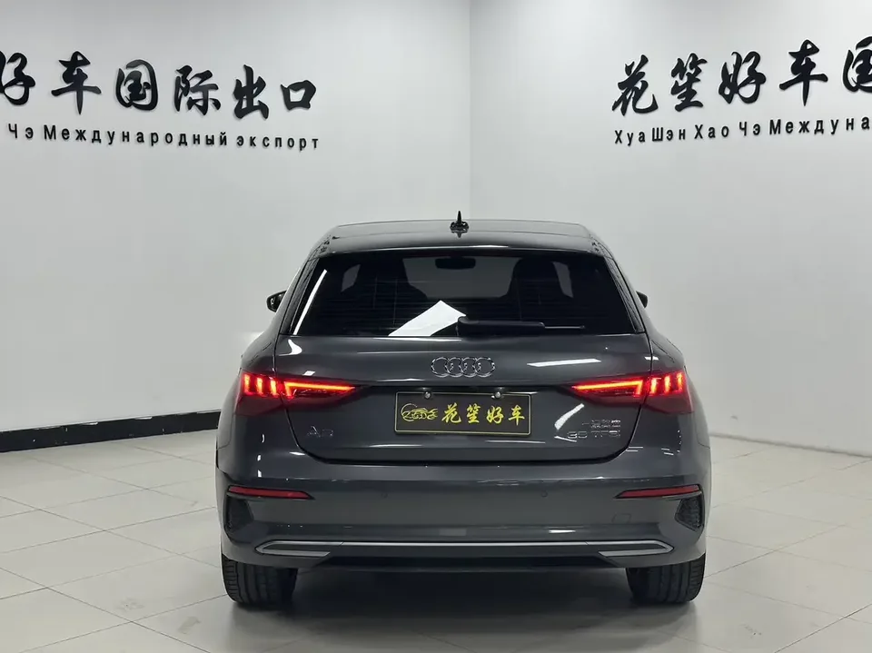 Audi A3 Audi A3 2022 Sportback 35 TFSI Luxury Elegance 2022 — thumbnail 2