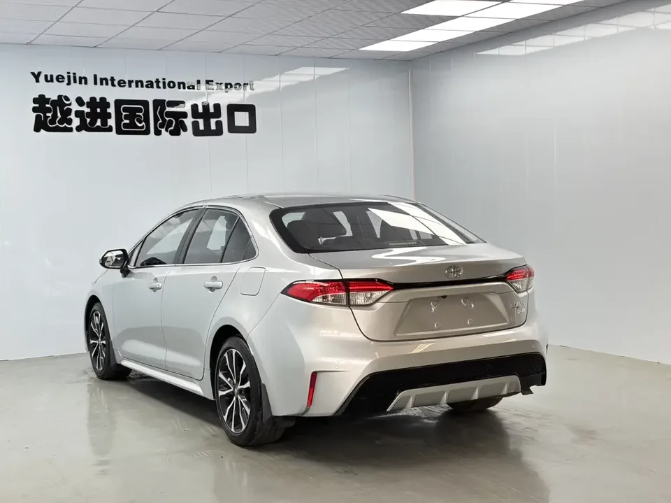 Toyota Levin Lei Ling 2022 185T CVT Sports Edition 2022 — thumbnail 4