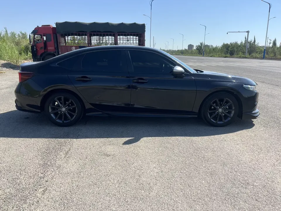 Honda Integra Style 2023 240TURBO CVT Leading Edition 2024 — миниатюра 2