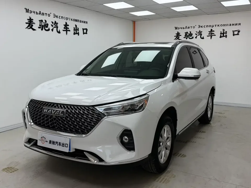 Haval M6 Haval M6 2021 PLUS 1.5T DCT Luxury Intelligent Connection 2023 — photo 1, buy with delivery to Moscow