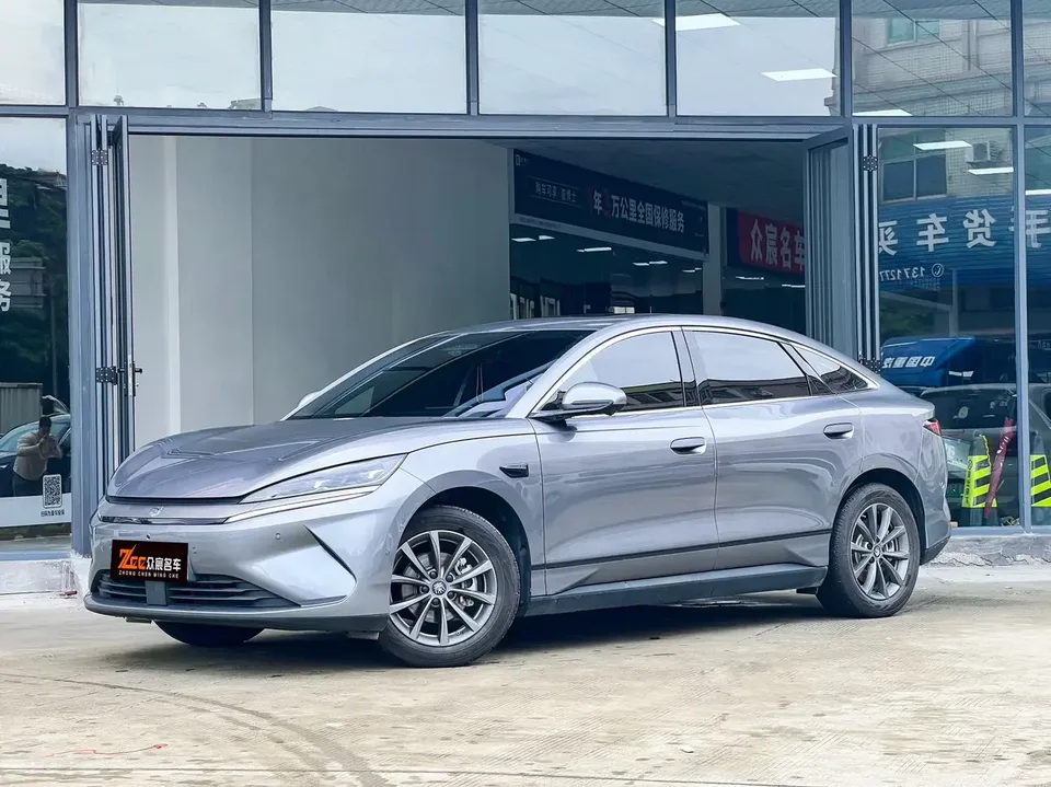 BYD Qin L EV Qin L EV 2025 470KM Leading Model 2026 — photo 1, buy with delivery to Moscow