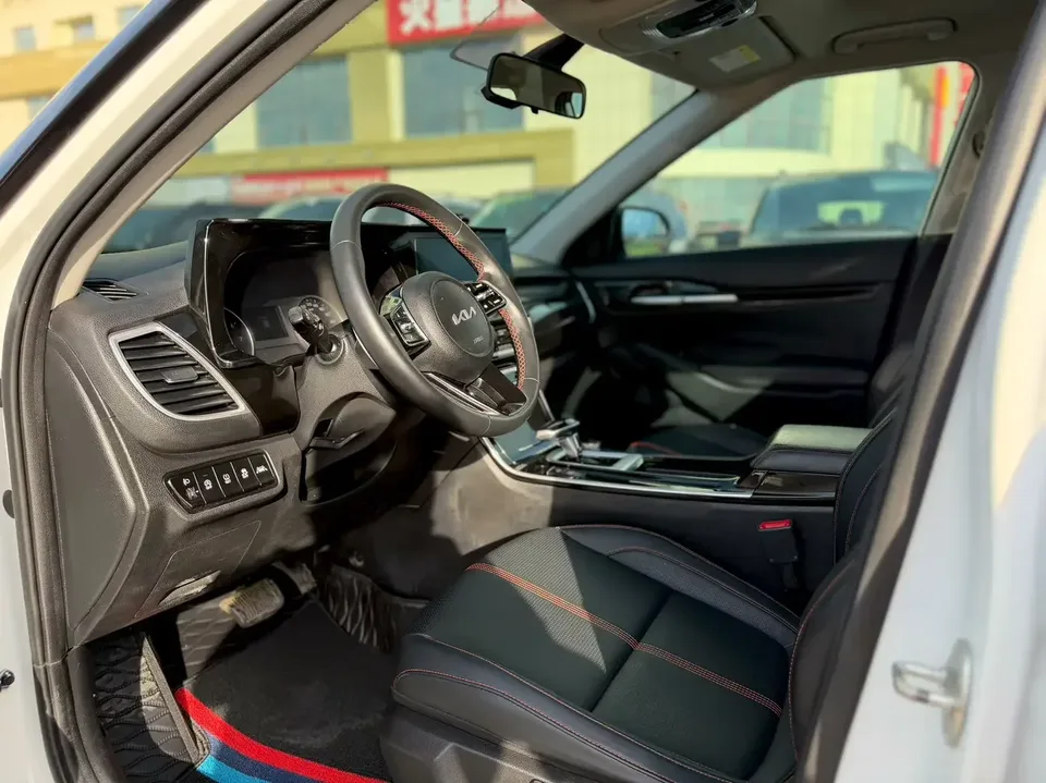 Kia Run proudly Run proudly 2021 1.5L CVT Trend Edition 2023 — thumbnail 3