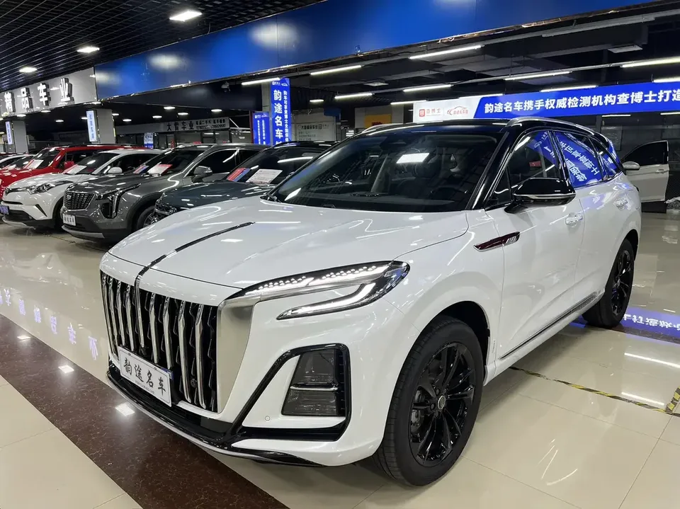 Hongqi HS3 PHEV Hongqi HS3 PHEV 2025 117km Jinwei PLUS version 2026 — photo 1, buy with delivery to Moscow