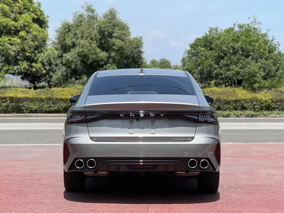 Chery Arrizo 8 Arrizo 8 2025 1.6TGDI DCT Intelligence 2025 — thumbnail 2