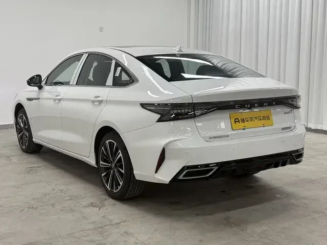 Chery Arrizo 8 Arrizo 8 2025 1.6TGDI DCT 2026 — thumbnail 2