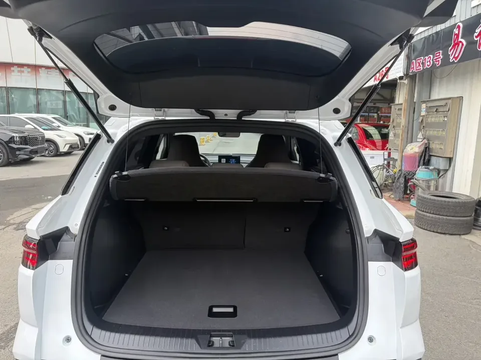 BYD Song Pro DM Song Pro DM 2024 DM-i Honor Edition 71km Pilot Edition 2024 — thumbnail 5