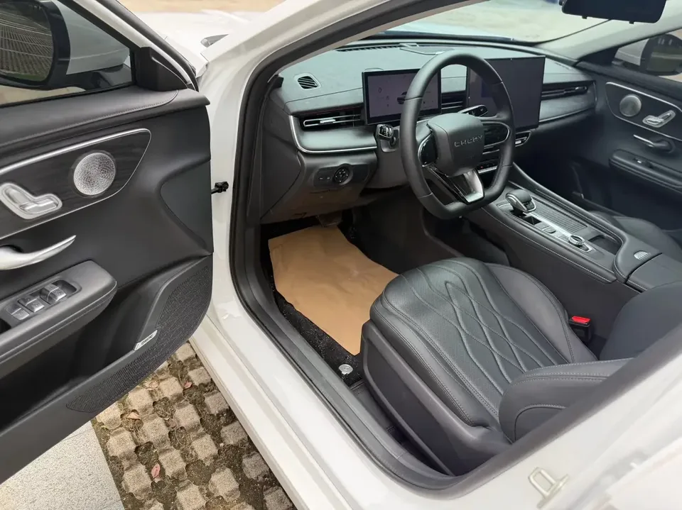 Chery Arrizo 8 PRO Arrizo 8 PRO 2025 1.6T DCT Comfort Model 2025 — thumbnail 3