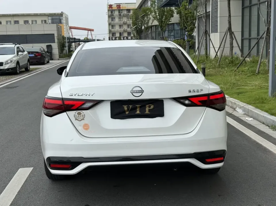 Nissan Sylphy Sylphy 2023 1.6L CVT Enjoy Edition 2023 — thumbnail 2