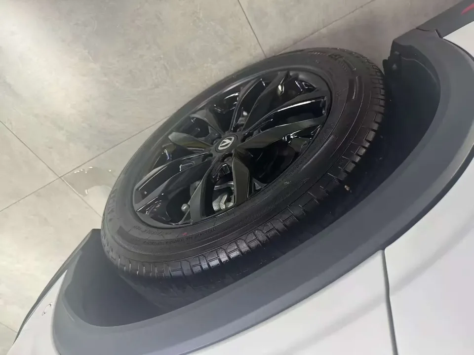 Changan X5 Plus Changan X5 PLUS 2024 1.5T DCT Intelligent Leading Type 2024 — thumbnail 3