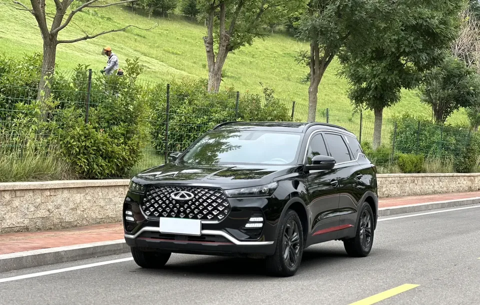 Chery Tiggo 7 Tiggo 7 2022 Super Power Edition 1.5T CVT Super Hero 2023 — photo 1, buy with delivery to Moscow