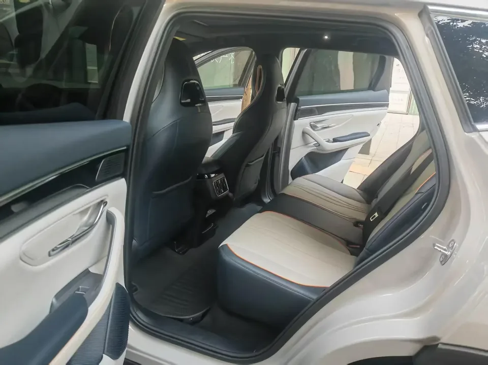 BYD Song PLUS DM Song PLUS DM 2024 DM-i Honor Edition 110KM Flagship 2024 — thumbnail 4