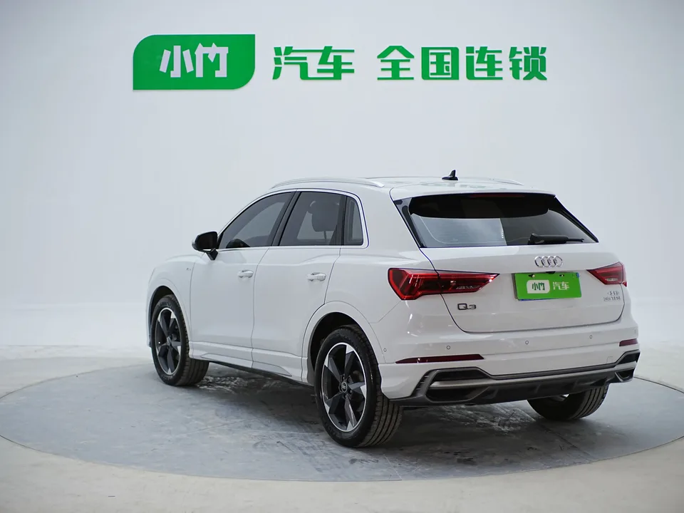 Audi Q3 Audi Q3 2022 35 TFSI Stylish Dynamic 2022 — миниатюра 2