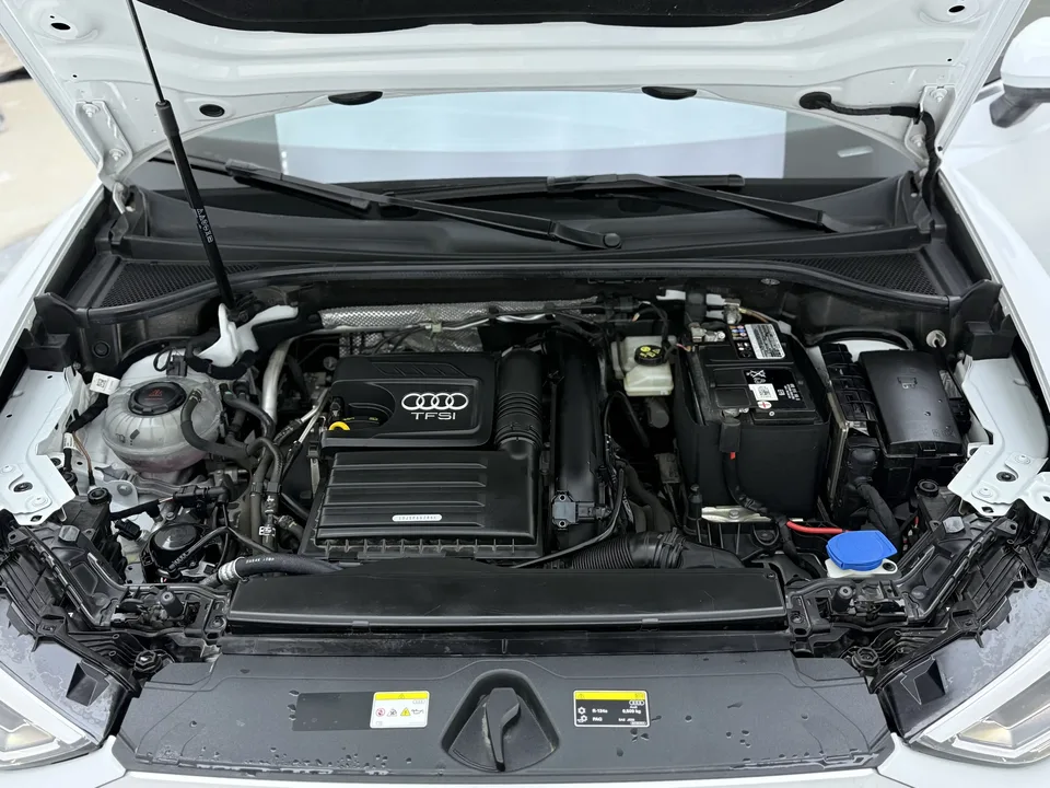 Audi Q3 Audi Q3 2022 35 TFSI Stylish Dynamic 2022 — миниатюра 3