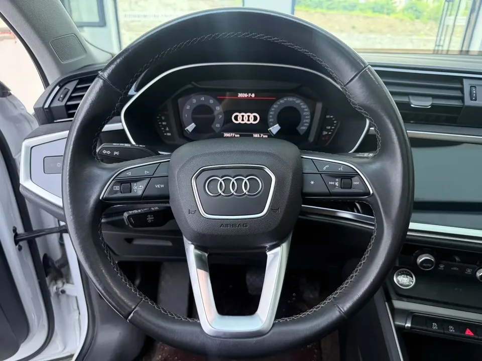 Audi Q3 Audi Q3 2022 35 TFSI Progressive Dynamic 2022 — thumbnail 4