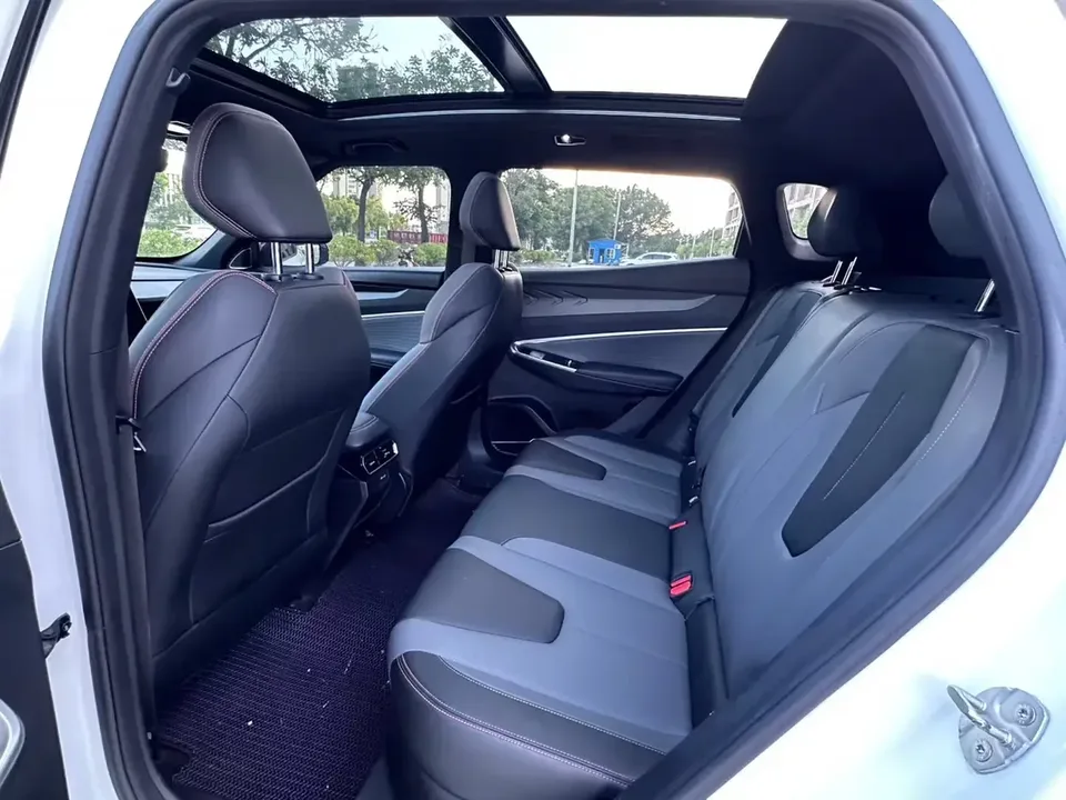Geely Atlas Boyue 2023 Boyue COOL 1.5T Smart Connect 2024 — thumbnail 3