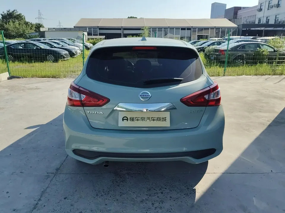 Nissan Tiida Tiida 2023 1.6L CVT Intelligent Travel Edition 2024 — thumbnail 2