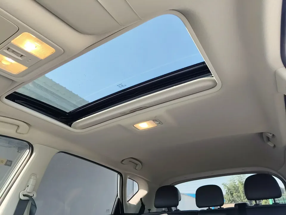Nissan Tiida Tiida 2023 1.6L CVT Intelligent Travel Edition 2024 — thumbnail 5
