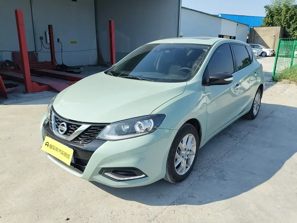Nissan Tiida Tiida 2023 1.6L CVT Intelligent Travel Edition 2024 — photo 1, buy with delivery to Moscow