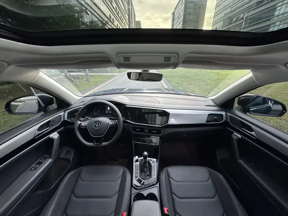 Volkswagen Tayron Tanyue 2022 280TSI 2WD Luxury Smart Edition 2022 — thumbnail 5
